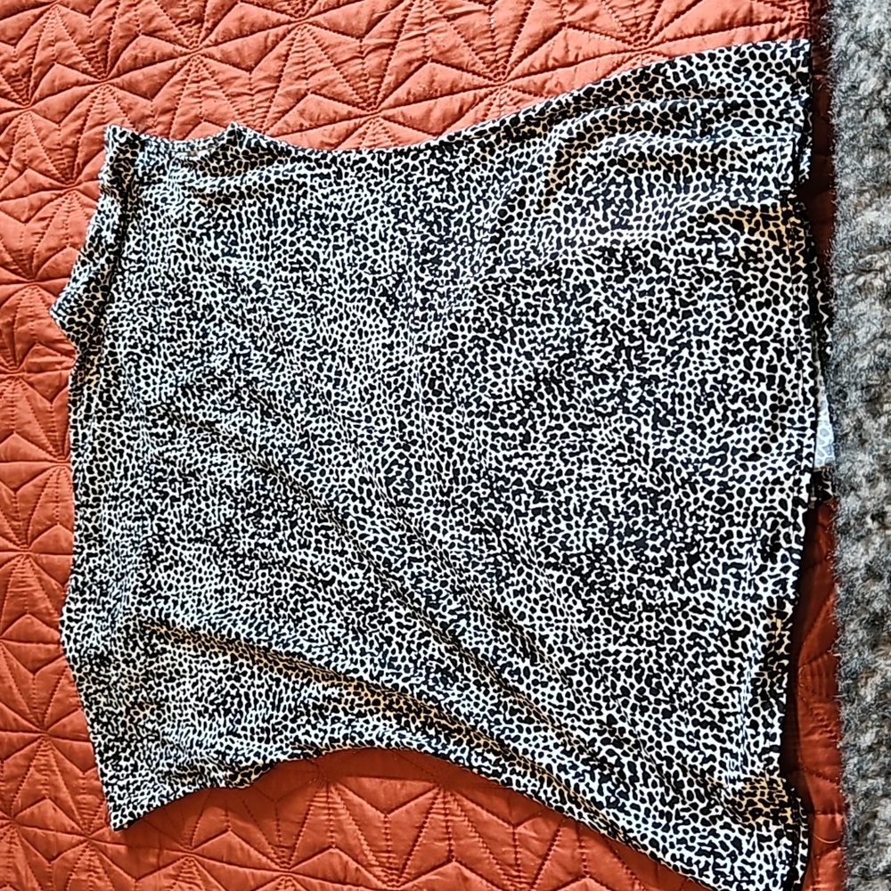 Relativity L ruched polka dot top - Picture 5 of 5
